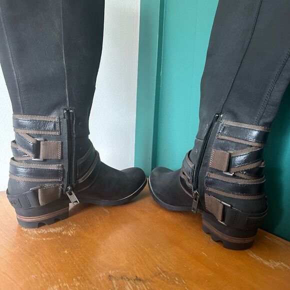 Sorel Women’s Lolla Tall Black/Mud Leather Waterproof Boots - Picture 5 of 14